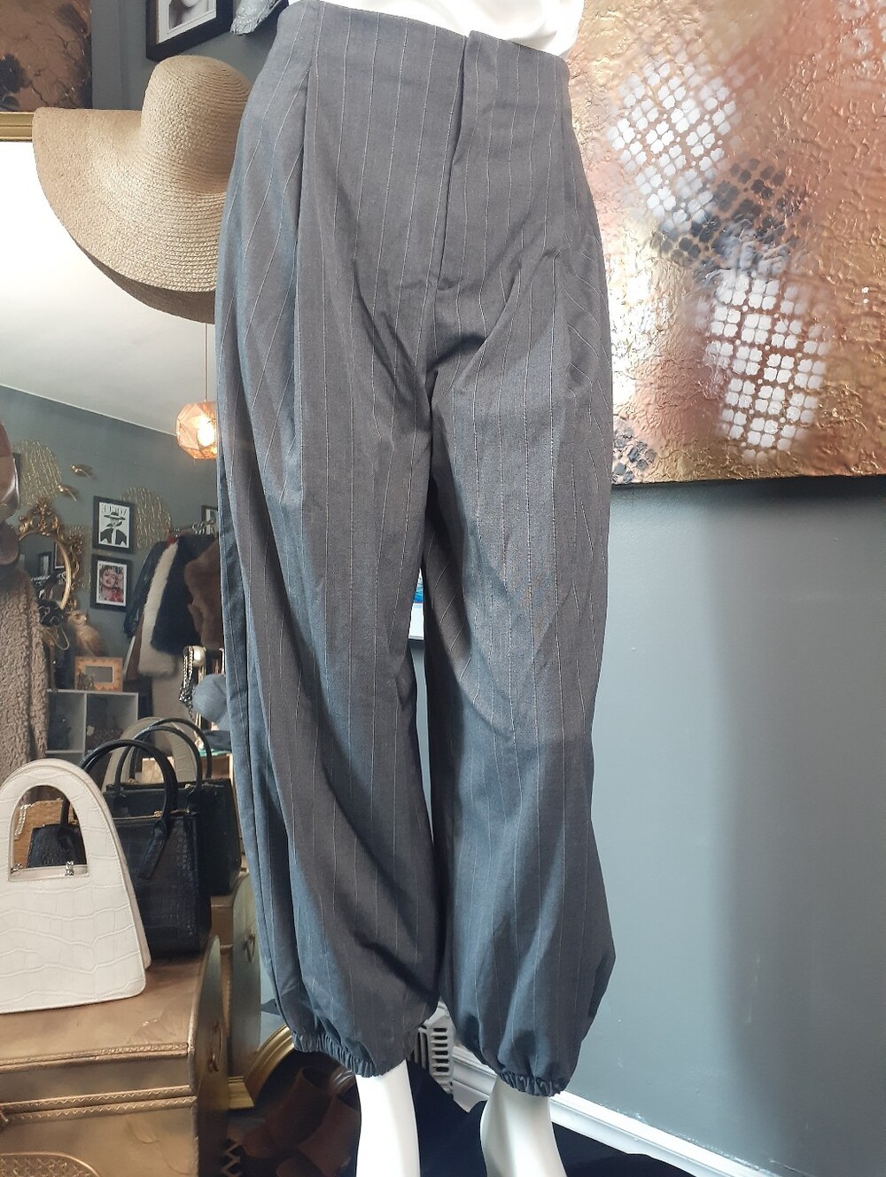 Zara Nwt Pinstripe Balloon Hem Trousers - Gray - Picture 10 of 16